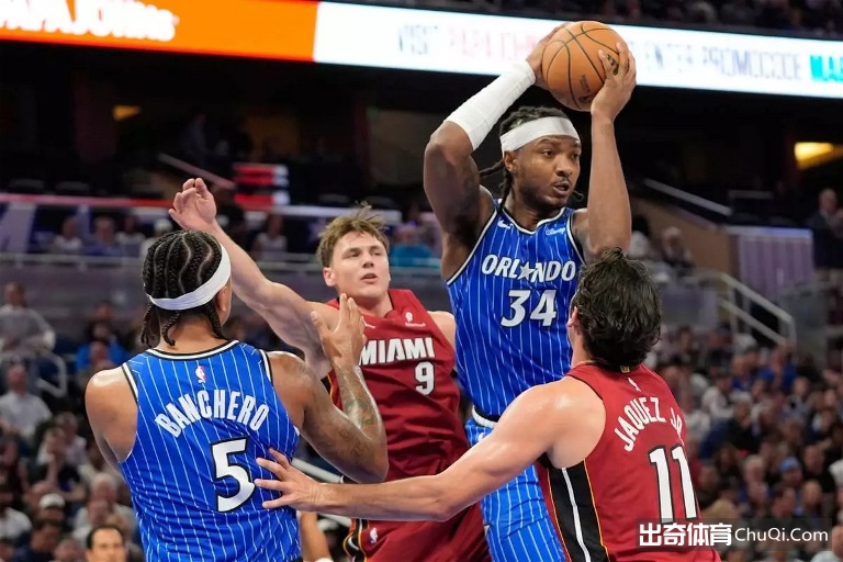 老将苏亚雷,斯巧妙倚靠,对手,皇冠体育app下载,皇冠体育官网,澳门皇冠体育,bet皇冠体育在线